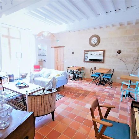 Domaine De Gaia, Piscine, Petanque, Ping Pong, Proche Saint-Emilion Bed & Breakfast Guillac  Exterior photo