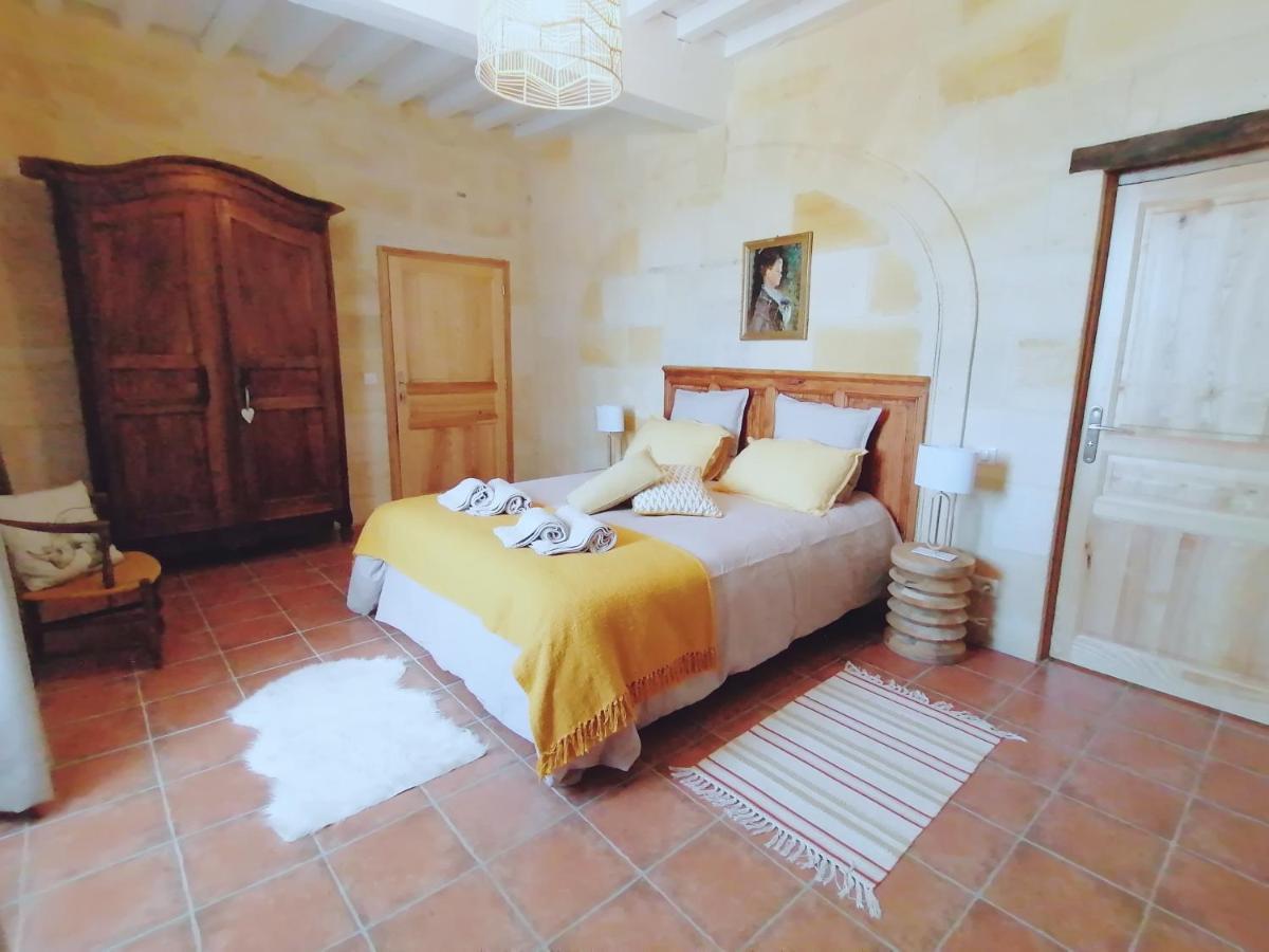 Domaine De Gaia, Piscine, Petanque, Ping Pong, Proche Saint-Emilion Bed & Breakfast Guillac  Exterior photo