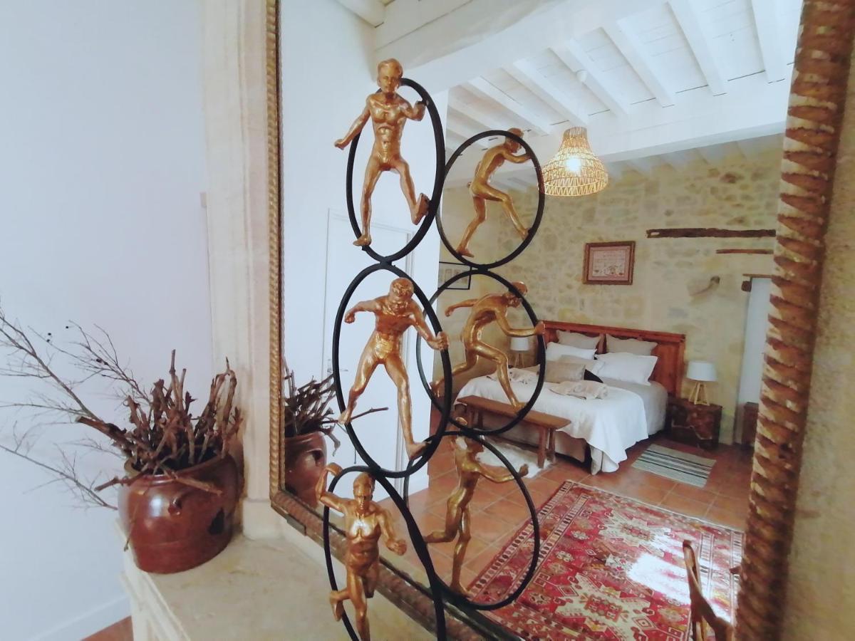Domaine De Gaia, Piscine, Petanque, Ping Pong, Proche Saint-Emilion Bed & Breakfast Guillac  Exterior photo